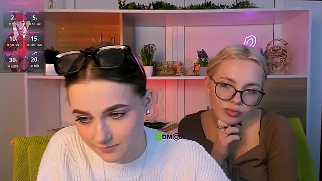 Snapshot of sendi_cais chatting on 11.06.25 sendi cais online show from 11.06.25