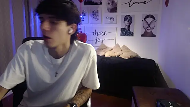 AmethystShadow17 online show from 02.21.26