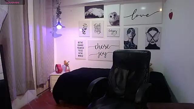 AmethystShadow17 online show from 03.21.26