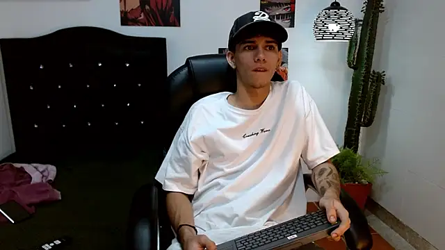 AmethystShadow17 online show from 06.14.26