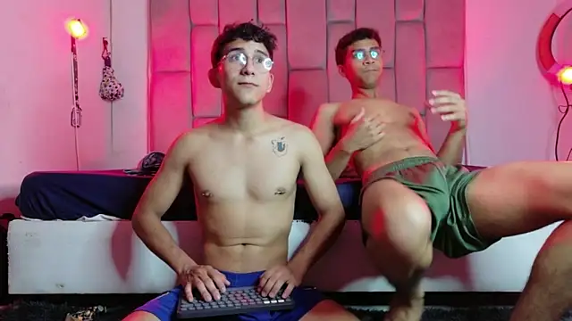 Desire4Duo online show from 03.03.26