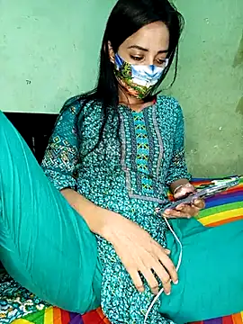 Snapshot of Night_Queen3 chatting on 11.09.25 Night Queen3 online show from 11.09.25