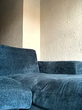 Snapshot of TinyThick chatting on 01.12.26 TinyThick online show from 01.12.26