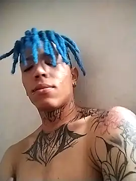 Snapshot of Overinktt chatting on 10.28.25 Overinktt online show from 10.28.25