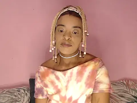 fifiqueen25 online show from 10.19.25