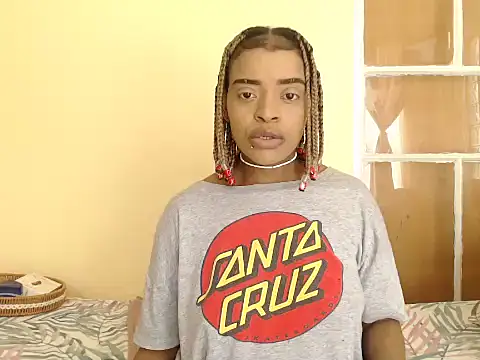 fifiqueen25 online show from 11.26.25