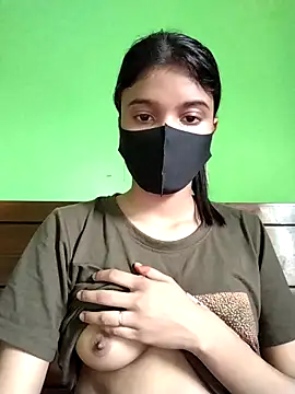 Snapshot of Jaya-Ray chatting on 10.30.25 Jaya-Ray online show from 10.30.25