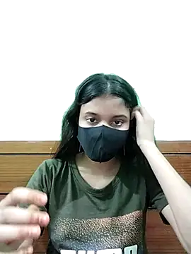 Snapshot of Jaya-Ray chatting on 10.31.25 Jaya-Ray online show from 10.31.25