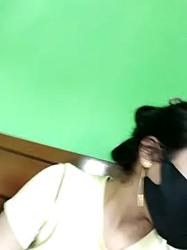 Snapshot of Jaya-Ray chatting on 11.09.25 Jaya-Ray online show from 11.09.25