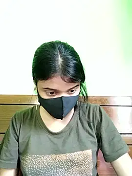 Snapshot of Jaya-Ray chatting on 11.16.25 Jaya-Ray online show from 11.16.25