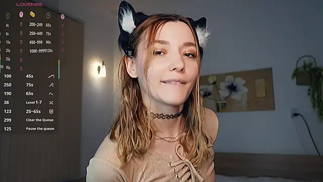 StarryMary online show from 12.22.25