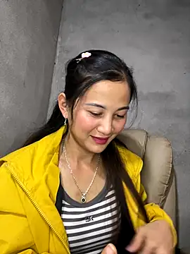 Miss-World00 online show from 12.23.25