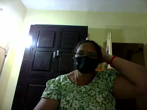 Snapshot of Anasuyatelugu chatting on 11.11.25 Anasuyatelugu online show from 11.11.25