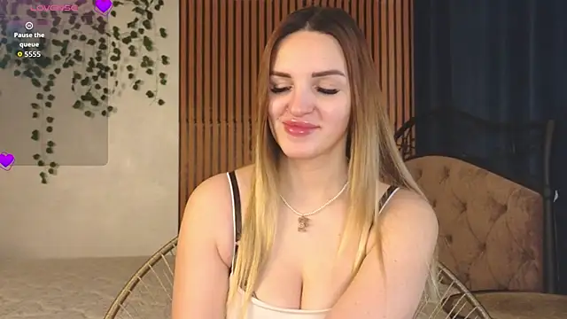 Snapshot of LustLagoon chatting on 02.20.26 LustLagoon online show from 02.20.26