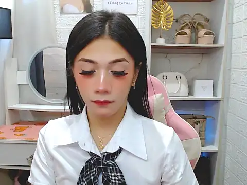 i am the best for u online show from 10.22.25