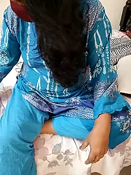 Hot Boude online show from 10.21.25