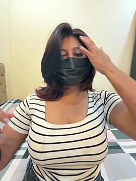 Snapshot of payal_mittal chatting on 06.16.26 payal mittal online show from 06.16.26