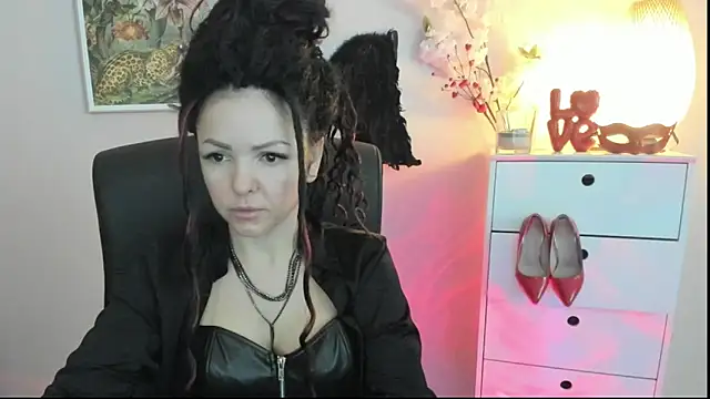 Mollybloom40 online show from 02.05.26