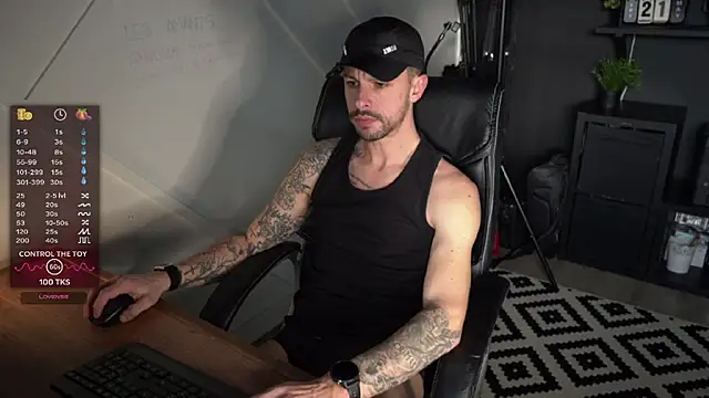 monsieurguitsxxx online show from 02.16.26