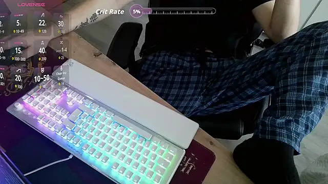 Snapshot of Twilightboyx chatting on 10.29.25 Twilightboyx online show from 10.29.25