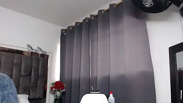 Salmma Milf online show from 06.25.26