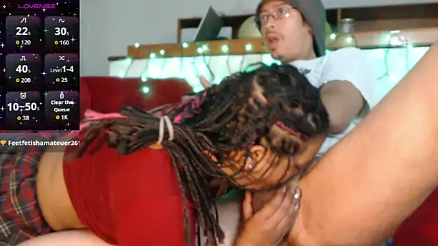 Snapshot of sugarbrown011 chatting on 04.03.26 sugarbrown011 online show from 04.03.26