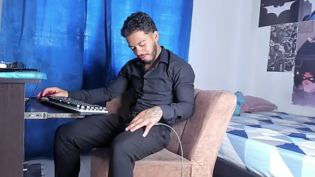 Kylian Alessandro online show from 02.13.26