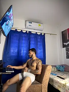 Kylian Alessandro online show from 03.01.26