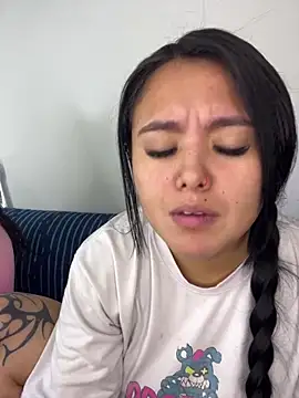 Mellani luod online show from 06.14.26