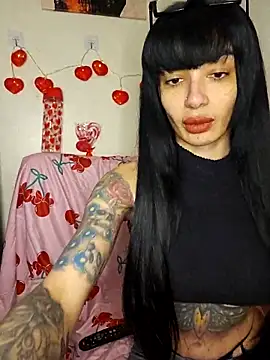 LucyMiax online show from 02.13.26