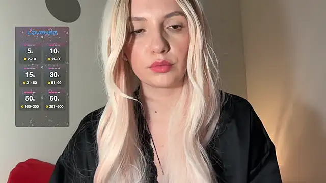 Snapshot of cute_cake chatting on 01.07.26 cute cake online show from 01.07.26