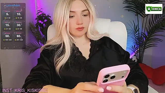 Snapshot of cute_cake chatting on 02.09.26 cute cake online show from 02.09.26