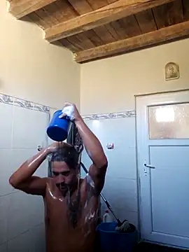 Snapshot of ogiday124 chatting on 10.25.25 ogiday124 online show from 10.25.25