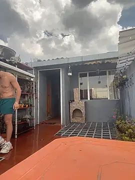 Leonardmoppet online show from 10.23.25