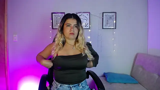 Sweet Bella Valery online show from 04.01.26