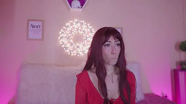 Meggie  online show from 11.08.25