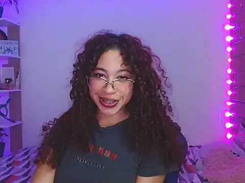 Medussa3033 online show from 11.28.25