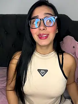 MiaSofia   online show from 11.16.25