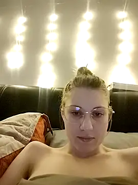 SandyCassie online show from 01.12.26