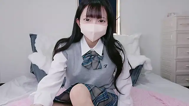 Snapshot of Mirai_oO16Oo chatting on 11.25.25 Mirai oO16Oo online show from 11.25.25