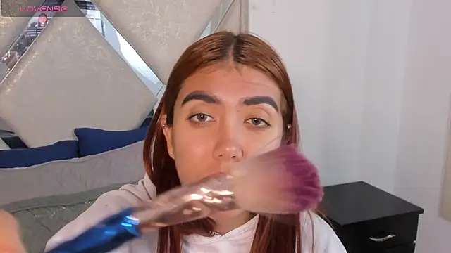 Snapshot of Jessicatorres7 chatting on 10.29.25 Jessicatorres7 online show from 10.29.25