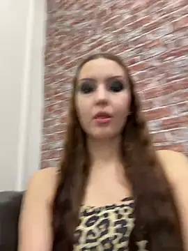 Snapshot of ReginaNyx chatting on 11.30.25 ReginaNyx online show from 11.30.25