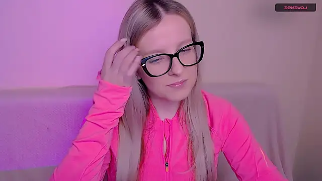 AllaLeomz online show from 01.14.26