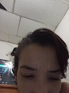 Snapshot of Teressa_Love chatting on 11.25.25 Teressa Love online show from 11.25.25