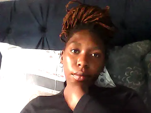 sexysmalldaily04 online show from 10.16.25