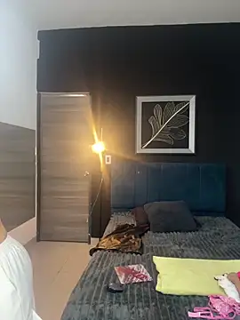valentina herrrera online show from 06.16.26