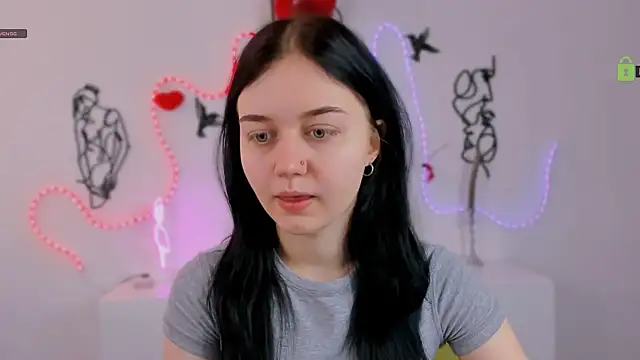 Snapshot of miki_ti chatting on 02.17.26 miki ti online show from 02.17.26