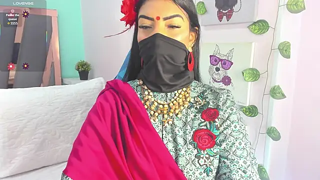 Iniya Parul online show from 06.25.26