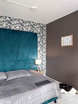 Snapshot of Aaron_Eze chatting on 01.31.26 Aaron Eze online show from 01.31.26