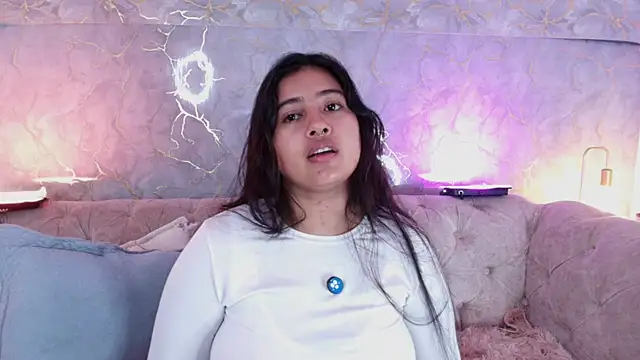 lilithst  online show from 01.05.26